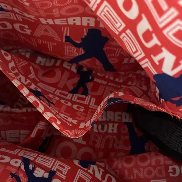 Stylish White Shoulder Bag with Red and Blue Design - Picture 5 of 13